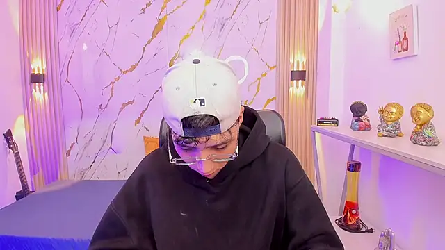 Nikolay Gregori online show from February 2026 04:05:02 AM