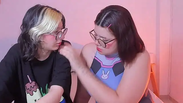 Gaby Danna online show from March 2025 07:25:01 PM