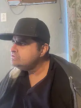 Miguel16i online show from January 2025 05:21:01 PM