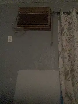 Miguel16i online show from February 2025 06:17:02 AM