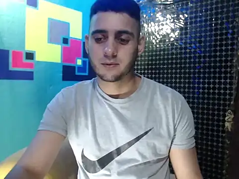 xxxxhotxoxo online show from January 2025 01:52:01 AM