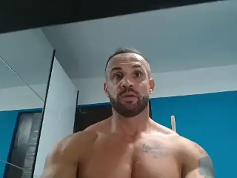 Snapshot of Magnificmuscles89 chatting on December 2024 10:29:01 PM Magnificmuscles89 online show from December 2024 10:29:01 PM