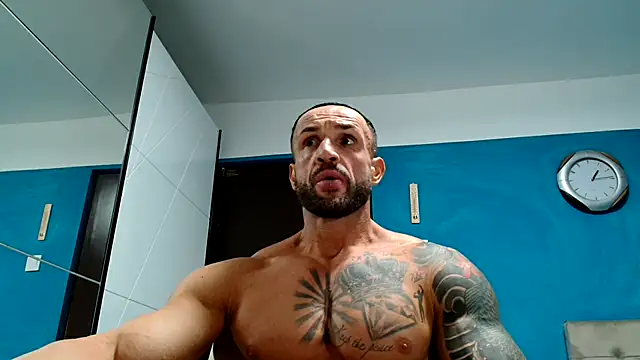 Snapshot of Magnificmuscles89 chatting on September 2025 10:17:02 AM Magnificmuscles89 online show from September 2025 10:17:02 AM