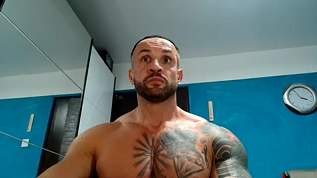 Snapshot of Magnificmuscles89 chatting on October 2025 12:58:01 PM Magnificmuscles89 online show from October 2025 12:58:01 PM