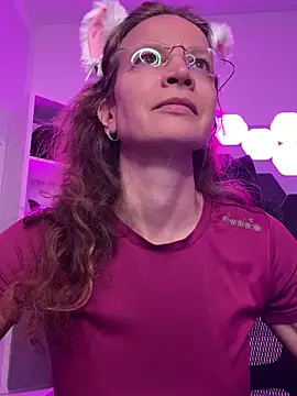 AnnikaRose online show from April 2026 07:28:01 AM