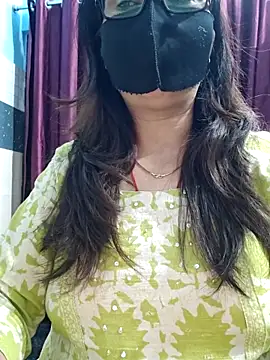 Aishwaryaa 69 online show from December 2025 09:16:02 AM