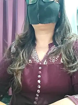 Aishwaryaa 69 online show from April 2026 09:59:01 AM