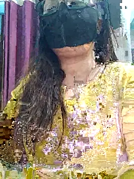 Snapshot of Aishwaryaa_69 chatting on April 2026 04:35:02 PM Aishwaryaa 69 online show from April 2026 04:35:02 PM