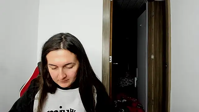 Sweet-Suck69 online show from February 2025 09:02:01 AM