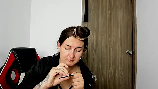 Sweet-Suck69 online show from March 2025 07:19:01 AM