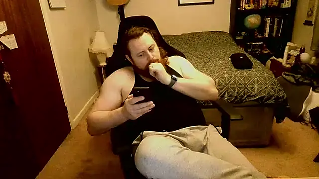 Hairy Guy30 online show from January 2026 10:36:01 PM