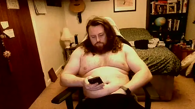 Snapshot of Hairy_Guy30 chatting on April 2026 08:47:01 PM Hairy Guy30 online show from April 2026 08:47:01 PM