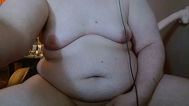 Snapshot of cosmicjones chatting on December 2024 05:15:02 PM cosmicjones online show from December 2024 05:15:02 PM