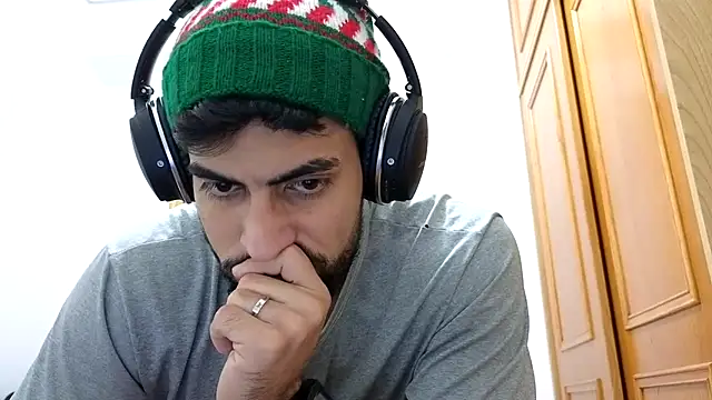 Snapshot of Jackyrose chatting on December 2024 12:23:01 AM Jackyrose online show from December 2024 12:23:01 AM