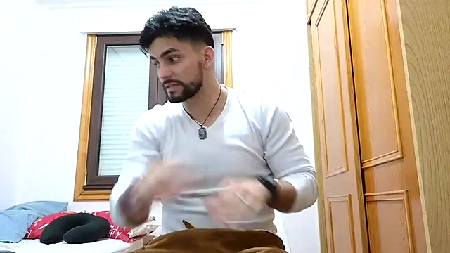 Snapshot of Jackyrose chatting on December 2024 06:36:01 AM Jackyrose online show from December 2024 06:36:01 AM