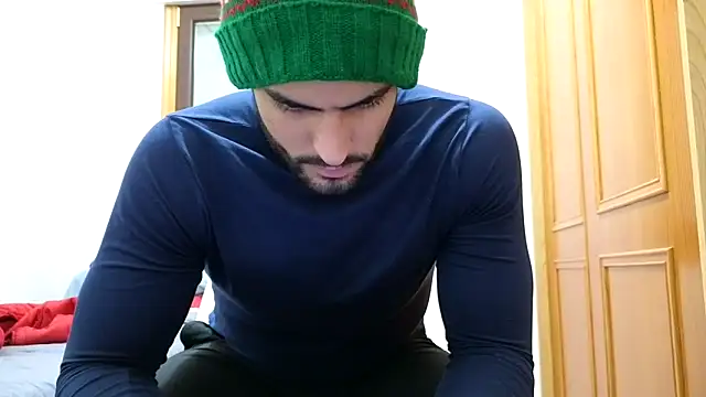 Snapshot of Jackyrose chatting on December 2024 05:44:02 PM Jackyrose online show from December 2024 05:44:02 PM