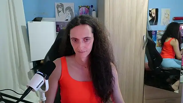 Snapshot of MemiKouki chatting on October 2025 06:07:02 PM MemiKouki online show from October 2025 06:07:02 PM