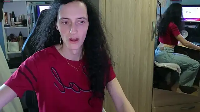 MemiKouki online show from March 2026 05:29:01 PM