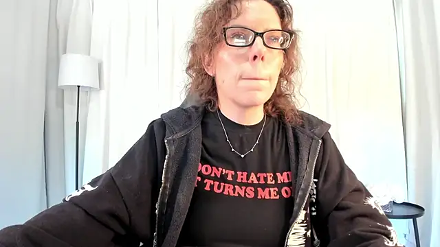 SaraDesirexo online show from March 2026 12:16:01 PM