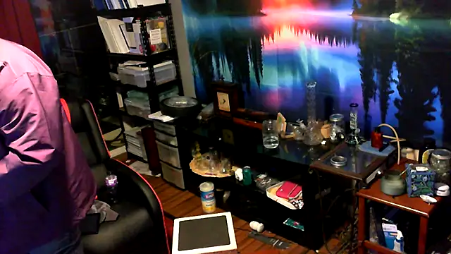 Mic Oxinner online show from March 2026 05:44:01 AM