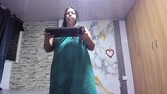 Snapshot of monickhot303av chatting on February 2026 03:57:02 AM monickhot303av online show from February 2026 03:57:02 AM