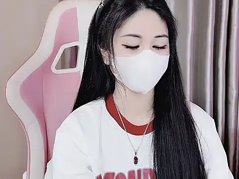  Lygn   online show from February 2025 05:07:02 PM