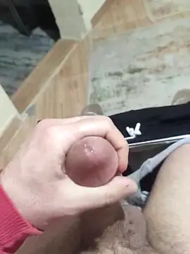 ssikerek23 online show from December 2025 01:10:01 AM