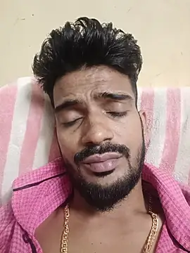 Snapshot of saggy1218 chatting on January 2026 08:34:01 PM saggy1218 online show from January 2026 08:34:01 PM