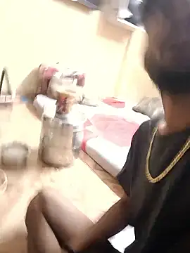 Snapshot of saggy1218 chatting on January 2026 05:28:02 PM saggy1218 online show from January 2026 05:28:02 PM