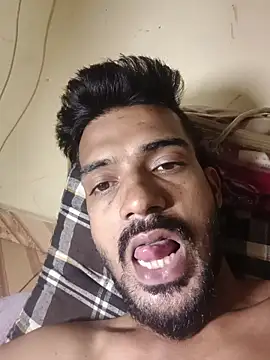 Snapshot of saggy1218 chatting on February 2026 12:06:02 AM saggy1218 online show from February 2026 12:06:02 AM