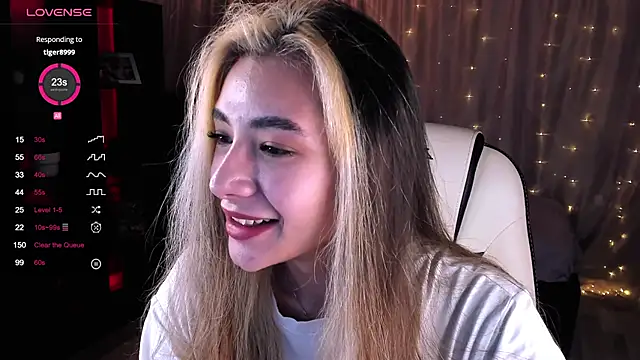 DarlaLike online show from January 2025 05:19:02 AM