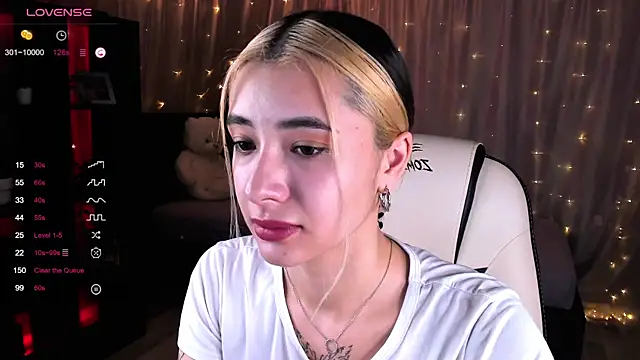 DarlaLike online show from February 2025 05:09:02 AM