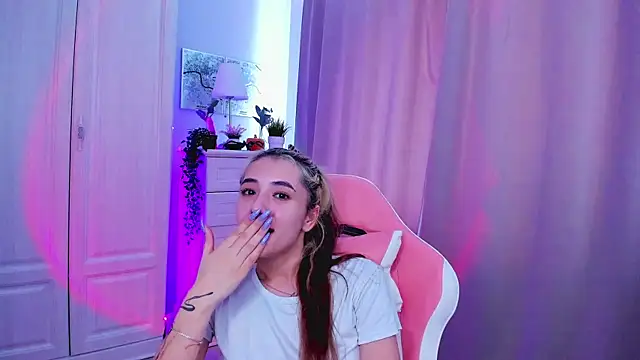 DarlaLike online show from February 2025 08:29:02 AM