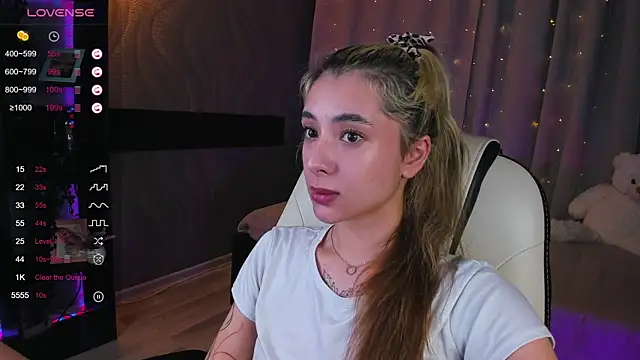 DarlaLike online show from March 2025 07:34:02 AM