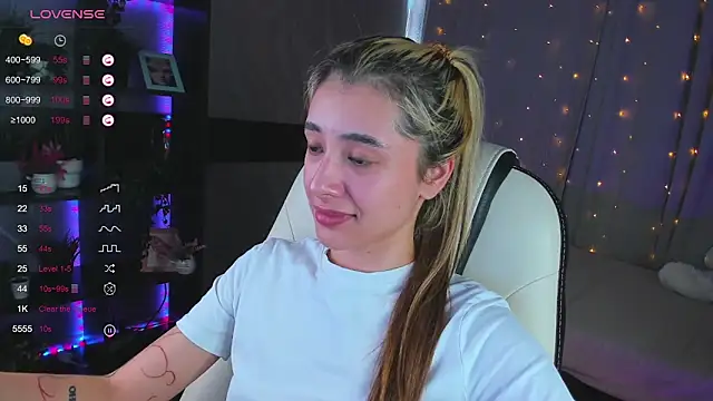 DarlaLike online show from March 2025 07:14:01 AM