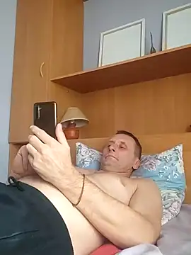 Snapshot of Viause_Kentauelle chatting on December 2024 09:51:02 AM Viause Kentauelle online show from December 2024 09:51:02 AM