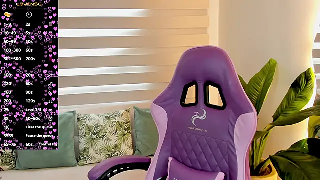 veronika naughty online show from February 2026 02:58:01 PM