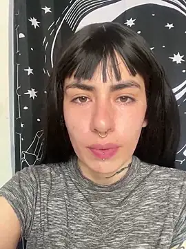 Snapshot of _Artemisa_X chatting on September 2025 06:10:01 PM Artemisa X online show from September 2025 06:10:01 PM