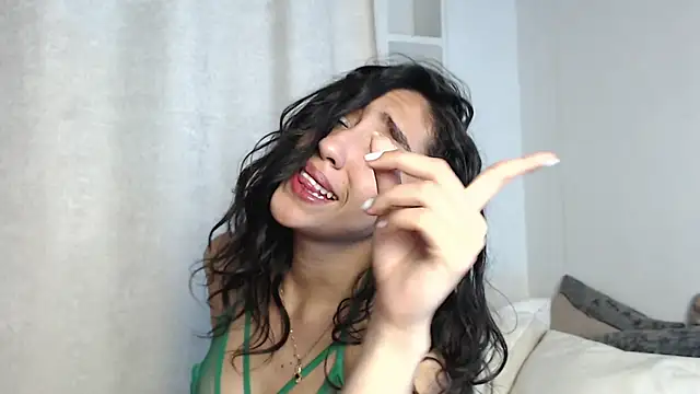 madisex s online show from January 2025 09:36:02 AM