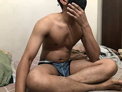 Snapshot of Zeuhorny chatting on January 2025 08:26:02 PM Zeuhorny online show from January 2025 08:26:02 PM