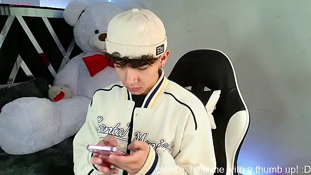 Niico Cruz online show from February 2025 03:21:02 AM