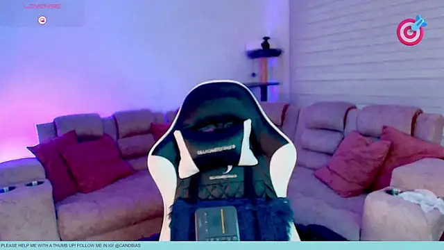 Niico Cruz online show from January 2026 10:22:02 PM