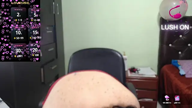 hairyglad69 online show from March 2025 02:02:02 PM