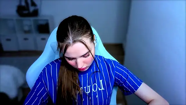 StellaLawless online show from November 2025 02:26:01 PM