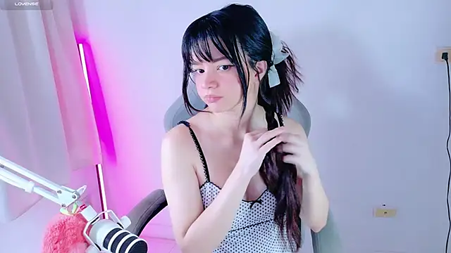 Snapshot of stephybrown chatting on June 2026 06:53:01 PM stephybrown online show from June 2026 06:53:01 PM
