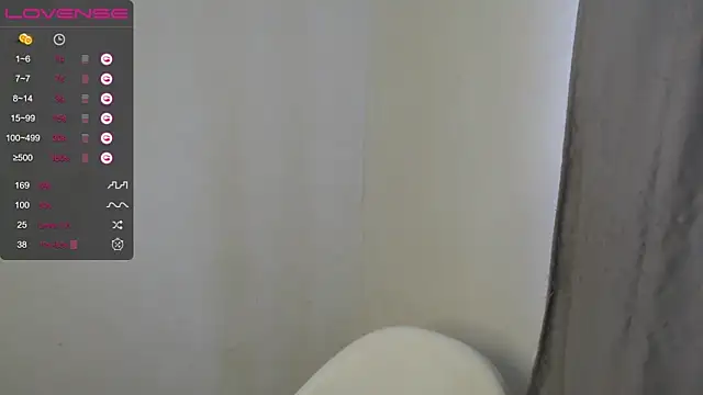 Snapshot of darling_tony chatting on September 2025 11:56:02 AM darling tony online show from September 2025 11:56:02 AM