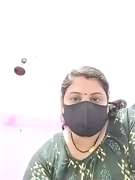 Snapshot of Ruksar-Pathan chatting on January 2025 08:32:02 AM Ruksar-Pathan online show from January 2025 08:32:02 AM