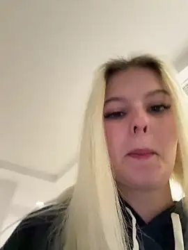 Snapshot of Allylove03 chatting on December 2024 06:46:01 AM Allylove03 online show from December 2024 06:46:01 AM