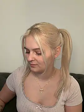 Allylove03 online show from March 2026 03:20:02 PM