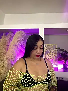 Snapshot of Sheeryl__ chatting on May 2026 05:14:02 AM Sheeryl online show from May 2026 05:14:02 AM